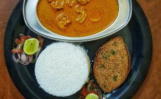 Prawns Curry and Surmai Rava Fry
